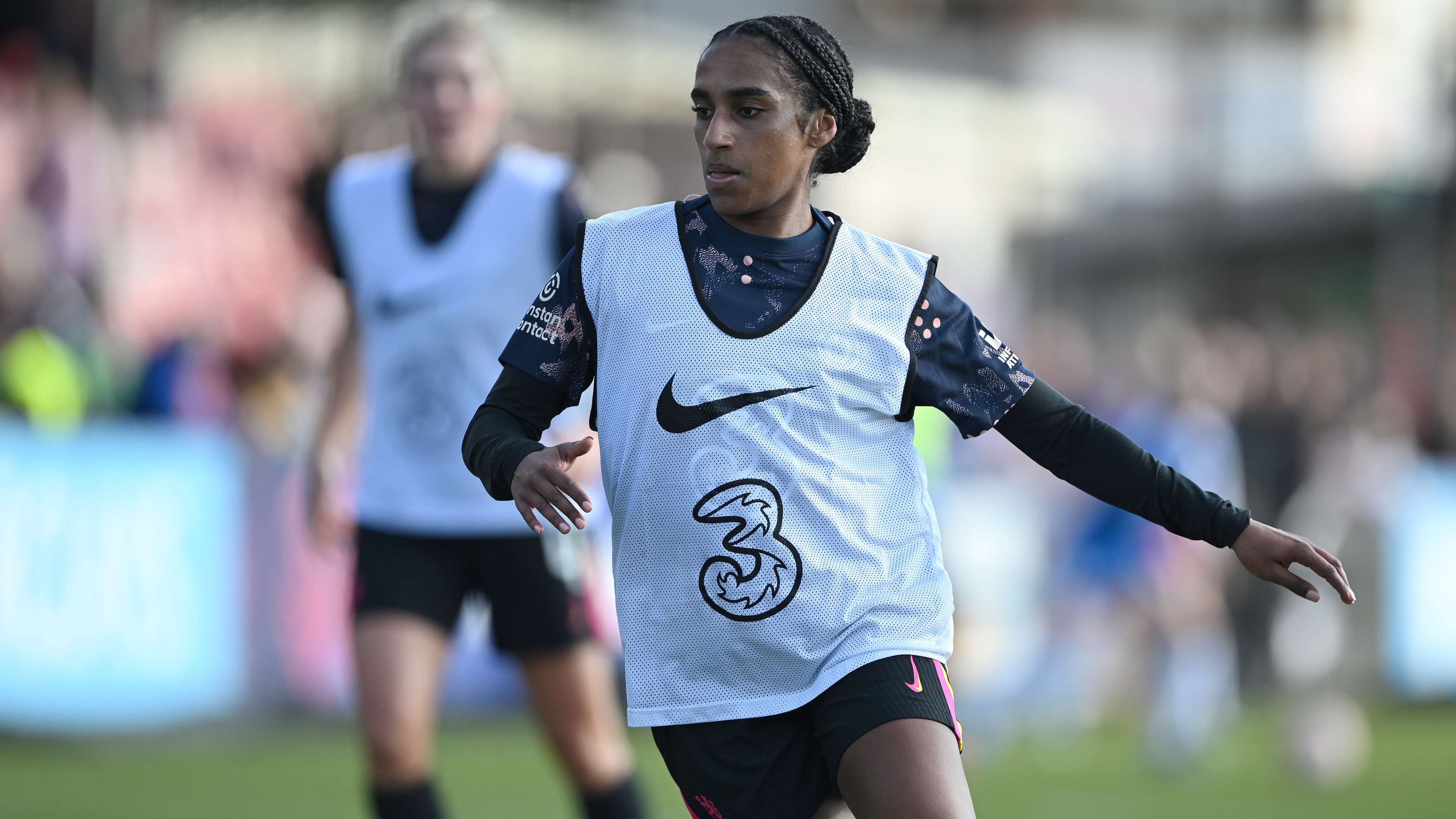 与其他国家 与其他国家